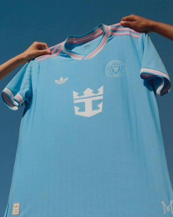 Inter Miami’s new third kit 🩵🩷💥 - Image 2