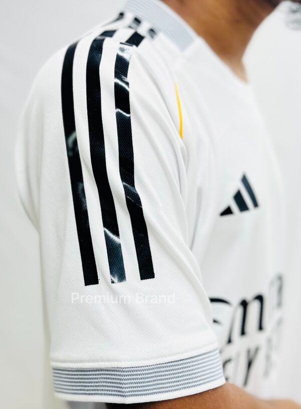 Real Madrid Home kits 2025/26 - Image 2