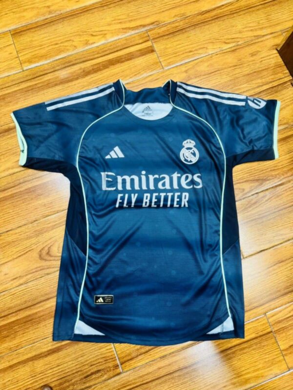 Real Madrid away kit 2025/26 - Image 2