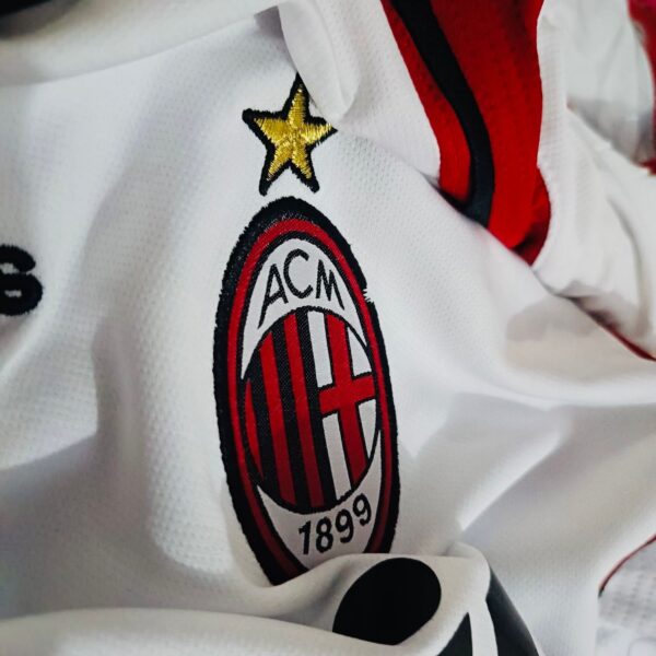 Ac million iconic home kit 2007/8 - Image 4