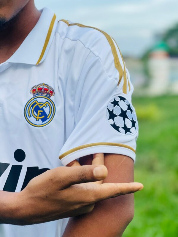 𝐑𝐄𝐀𝐋 𝐌𝐀𝐃𝐑𝐈𝐃 𝟐𝟎𝟏𝟏/𝟏𝟐, 𝐈𝐜𝐨𝐧𝐢𝐜 Home kit - Image 4