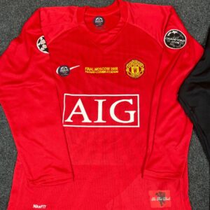 Manchester United 2007/8 home kit